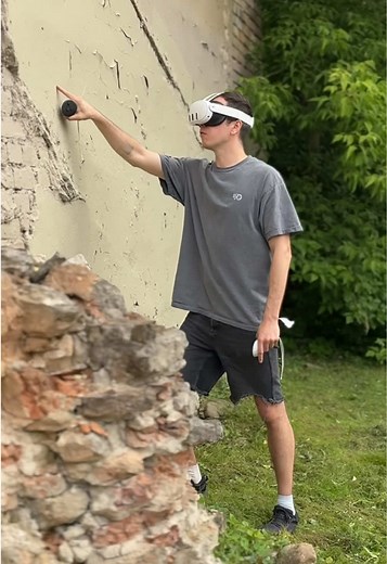 Exploring the Sketchar App on Meta Quest for Mural Art