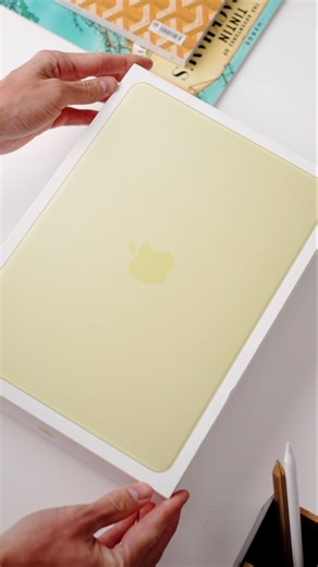 MacBook Neo UNBOXING and Setup - CITRUS