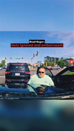 Road Rager Embarrassing Himself on Dashcam