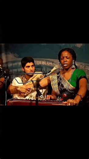 😌 भजमन राधे...!!! ✨🌷❤️ | 🌸 RADHE RADHE 🌸 | #bhakti #shorts #viral #viralshorts #song #music #bhajan