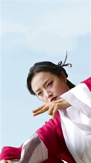 Eating this eel will greatly enhance your martial arts skills, want to try it? #Wuxia #RuralCuisine