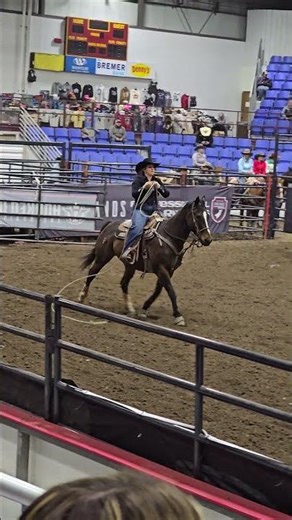Breakway Roping1 #viral #viralvideo #rodeo #shorts #short #shortvideo #cowgirls #horse