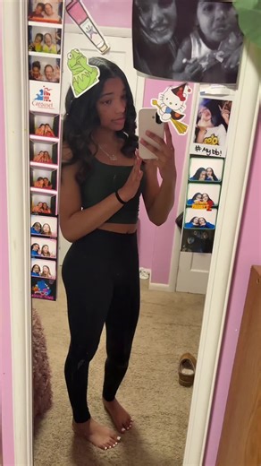 soooo who has a face #fyp #lightskin #whitetoes | white toe nails