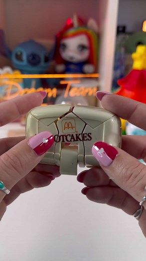 12M views · 89K reactions | Vintage McDonald’s Happy Meal Toys! #mcdonalds #happymeals #asmr | Dream Team’s World | Facebook