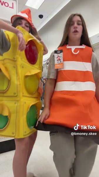 WE CONTROL THE TRAFFIC | traffic