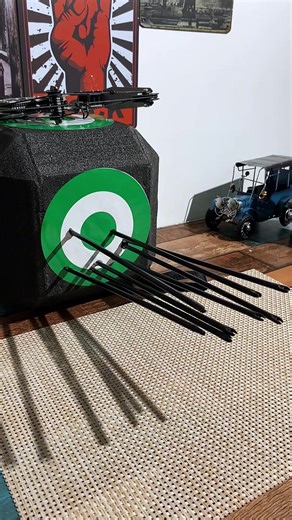 Have fun #minitoy#bowandarrow #compoundbow#archery