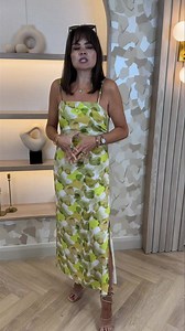 The dreamiest dress for summer…🤤🍋✨ Ladies everyone needs a slip dress during summer, but this piece is bringing alllll the drama! 🫶🏽 The print is so beautiful, and of course the back detailing!🥰 Perfect for a night out this summer Xo Shop dress 👉🏼 https://walkinwardrobeonline.com/products/lola-slip-dress-in-green-mix?variant=40613520605245 Love Laura Xo | The Walk In Wardrobe Online