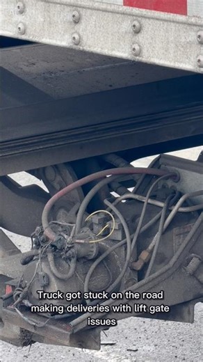 Lift Gate Repair Done Right Truck Lift Gate Repair At Brooklyn Truck Repair