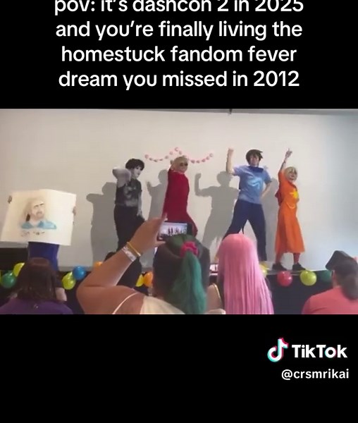 DASHCON 2 WAS AMAZING and these cosplayers were such a highlight to watch plus doing the dashstuck panel feels like making internet history #homestuck #homestuck2025 #dashcon #dashcon2 #dashstuck #johnegbert #davestrider #roselalonde #karkatvantas #karkalicious