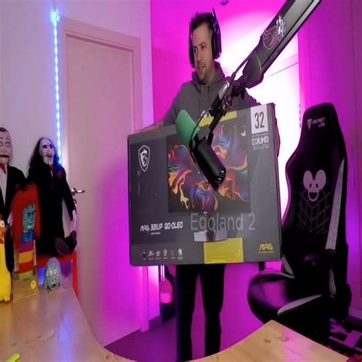 Auronplay No entiende por que Little Nightmares le envio un Monitor de $1000 Euros #AuronPlay #LittleNightmares3 #Monitor | Egoland 2