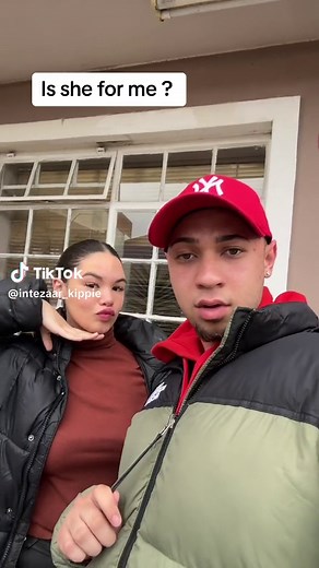 Are you @Kulthummm🫶🏻 ?