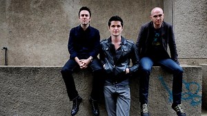 The Script perform ‘Rain’