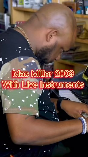 Mac Miller performing 2009 with live instruments. (Credit to Tiny Desk on Youtube) #rap #raptok #macmiller #2009 #swimming #macmillerlover796