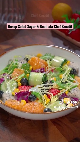 Resep Salad Sayur & Buah Sehat untuk Diet dan Nutrisi