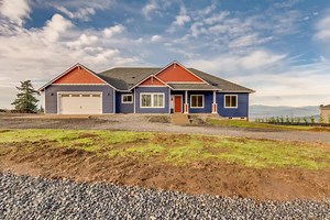 11 reactions | Check out this beautiful Aspen floorplan from an open house last week! The Aspen features 2,686 square feet, with 4 bedrooms, 2 bathrooms and a spacious 2 car garage. To view this plan visit our website at: adairhomes.com/homes/plan/aspen To avoid missing our next open house visit: adairhomes.com/events | Adair Homes | Facebook