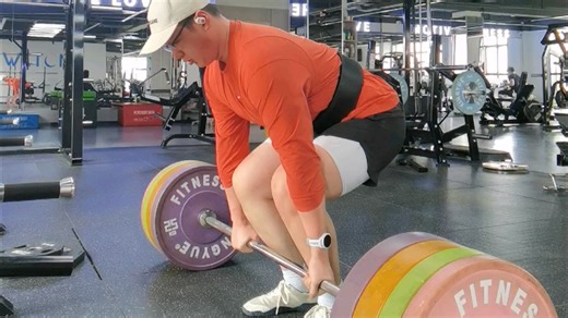 硬拉170kg 4次3组 最轻拿轻放的一集（搞不懂为什么放这么轻）