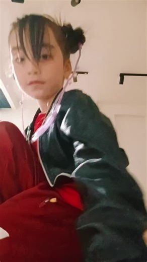 Videos de Ana.BG (@ana_bgm) con “original sound - Stranger things biggest fan”