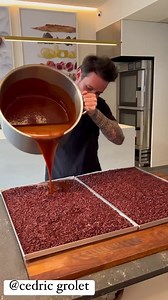 Forêt noire ! 🍒🍫 by chef : cedric grolt | French pastry chefs
