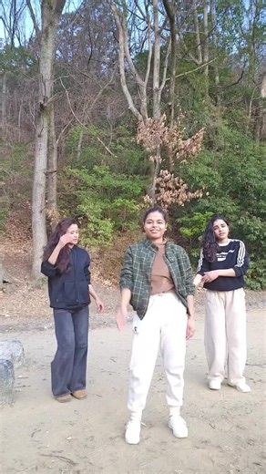 #fyp If bad dancing was a sport, we’d still come last — but louder. 💀🕺@Pramisha Ghimire @junudhami5