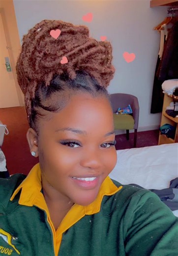 Achieving Stunning Faux Locs: My Hair Transformation Journey