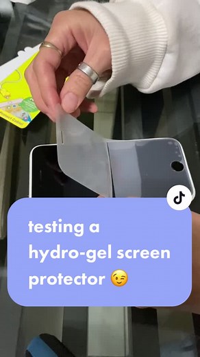 Applying Hydro-Gel Screen Protector