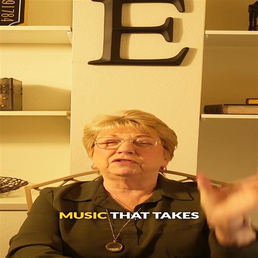 Hello studio owners, do you notice which dancers rely on music to elevate their performance? If your intermediate dancers need songs to take them there, they haven't reached true independence. Keep pushing them to perform without a crutch. You want your top dancers to excel regardless of the music. That’s how you build real mastery. #dance #dancestudio #dancelife #danceteacher #dancer #entrepreneur #coaching #business | SPARK by Edith Montoya