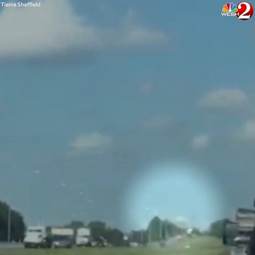 199K views · 1K reactions | TERRIFYING: Video shows an SUV going the wrong-way on S.R. 429 seconds before a crash left two people dead near Winter Garden: https://bit.ly/2Hx6P9a | WESH 2 News | Facebook