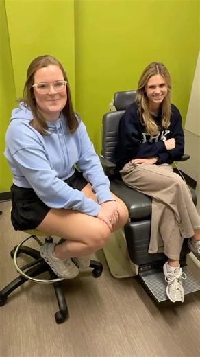 UAB School of Optometry on Instagram: "After class, the learning doesn’t stop! In this reel, students are in the preclinic, where they practice essential skills, refine techniques, and prepare for real patient care. Those long hours and late nights pay off in confidence, competence, and connection. #uab #optometrystudent"