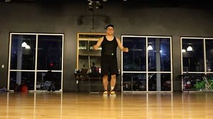 @sza : 2am. Step1) listen to a song a bajillion times. This is my step 2. Free styling to it! I was fortunate enough to be able to do this for @wyldstyl_htx showcase night and @jonathandelpalmer got it on tape! So woo!! @soundboxtx @riotsquad_htx #idowhatiwant #mystyle #ganggang #southerncharm #sexytime #soundbox #southernstyle | SoundBoxtx Houston