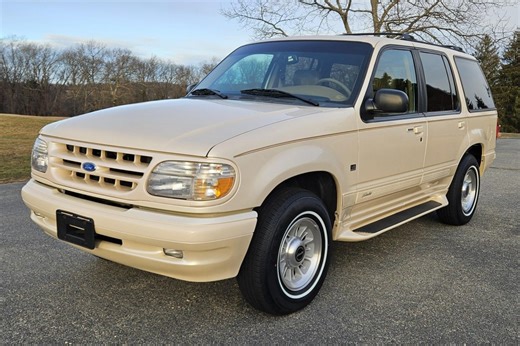 No Reserve: 48k-Mile 1996 Ford Explorer Limited AWD