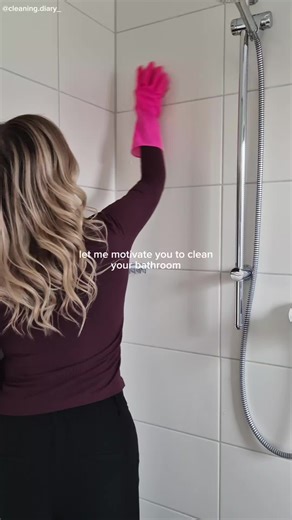 Favorite Room to Clean: The Bathroom