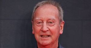 Inside The Repair Shop narrator Bill Paterson's life from 'most treasured' item