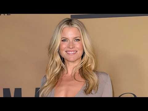 Ali Larter🔥 Pantyhose, Bikini, Tights, Bodysuit, Nylon, and Mini Skirt Fashion