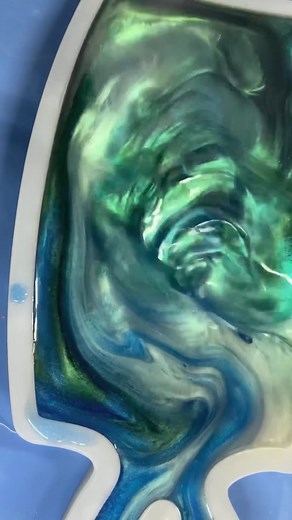 3K views · 546 reactions | Mixing it up! With a bonus Timelapse!  @superclearepoxy Deep Pour 24 hour, use code Tidalwave to save an extra 5%, link in bio @blackdiamondpigments_com link in bio to save 15% @craftedelementsco link in bio to save 10% #charcuterieboard #resinart #fluidart #functionalart #moody #reelsinstagram #colorshift #epoxyart #resincraft #explore | Tidal Wave Resin | Facebook