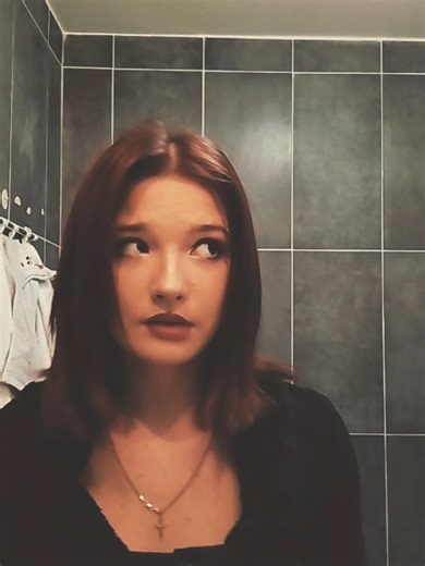 #🖤🌕 #DnaAngelWings