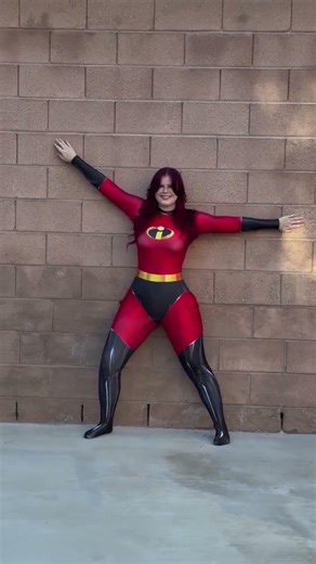 Superhero… But Make It Stuck 😭🦸‍♀️#shorts #cosplaygirl #funnyvibes #superherovibes #fypシ