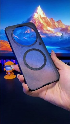 Clean Look. Strong Grip. Xiaomi 17 Case.