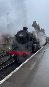 Severn Valley Railway Steam Locomotive on a cold winter day in the United Kingdom. 🚂: British Railways 75069 🪨: Coal Burning 🚂: 4-6-0 Standard class 4 🛤️: Standard Gauge 🚂: Swindon | 1955 📸: December | 2024 🚂: #steamtrain #steamlocomotive #locomotive #railway #trains #railfan #transportation #history #british | TrainChasers