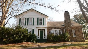 These old houses: Erie residents take joy in homes that were built as early as 1750