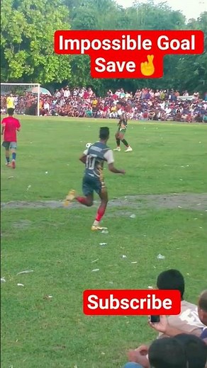 Unbelievable Goalkeeper Saves 🔥 Best Football Goalkeeper Saves 2025 |Amazing GK Reactions #shorts