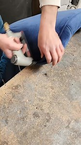 Andhika Gudang Oscar0895327036461 #bahanoscar #jualoscarterjangkau #bahanjok#bahansofa #kulitsintetis #microfiber#sofa #jokmobil #jokmotor #upholstary #tutorial #tips #furniture #chair #seatcover #repairsofa | Yanwar Abu Ahmad