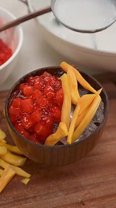 41K views · 845 reactions | Puasa ke-21 : Thai Red Ruby. Dessert ni sedap makan sejuk-sejuk dengan ais. Best buat buka puasa atau hidang open house raya nanti 襤 | Khairul Aming Fans | Facebook