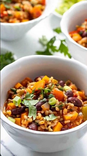Vegetable Jambalaya (One-Pot Rice Dish) #recipe