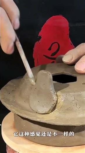 Handmade Pottery: Shaping a Flower Pot with My Hands#ClayArt #CreativeProcess #ArtReel#Shorts