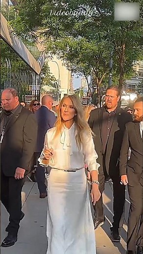 Celine Dion Marvelous Arrival To The Event In Street