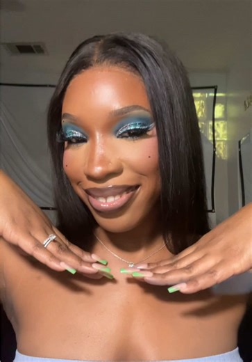 Something about baby doll pink and blue🫶🏾