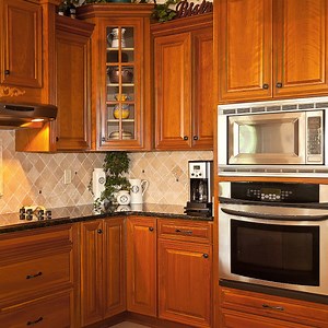 Relooker une cuisine rustique 🎨 : 7 étapes pour tout moderniser