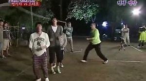 【211 两天一夜】E111-03_090927_[21饭团出品]2天1夜_月出山吊桥篇(下)_哔哩哔哩_bilibili