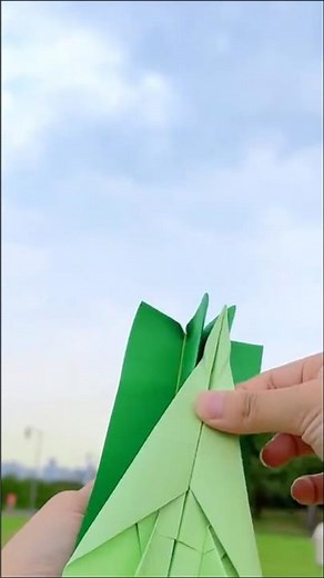 Build the Ultimate Paper Airplane Launcher! ✈️🚀 (Easy DIY That Really Flies)
