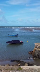 📹Newport | Pembrokeshire 📍 What’s the first word that comes to mind when you think of Newport? Video Credit: Aled Evans | West Wales Holiday Cottages